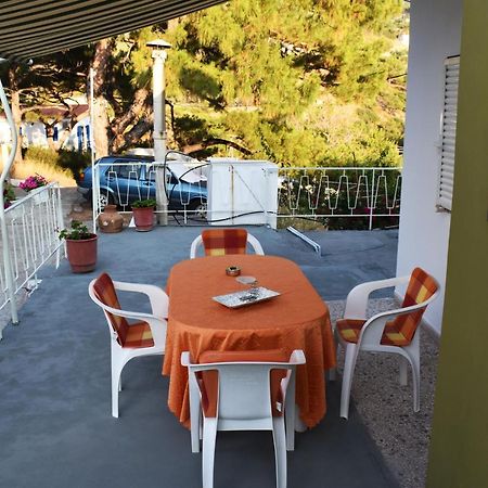 Dolihis Gi, Poseidon Villa Gialiskari  Bagian luar foto