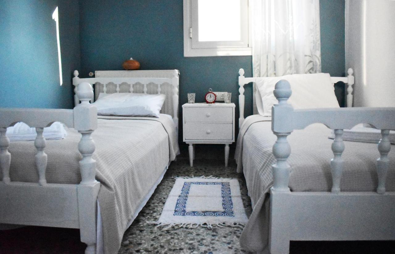 Dolihis Gi, Poseidon Villa Gialiskari  Bagian luar foto